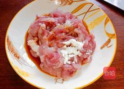 瘦肉鸡蛋珍珠粉的做法图解2