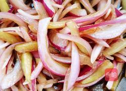 生拌西瓜皮紫洋葱的做法图解9
