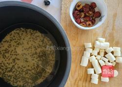 山药绿豆小米粥的做法图解2