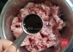 肉圆炖白菜的做法图解3