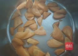 胡萝卜平菇炖肉丸的做法图解3