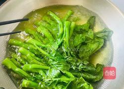 清炒芥兰的做法图解1