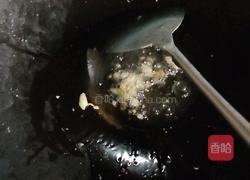 西芹彩椒炒鲜鱿的做法图解7