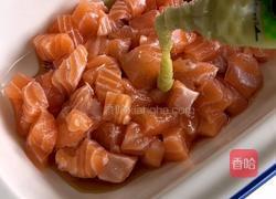 三文鱼生菜拌饭的做法图解3