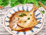 糖醋鲳鱼的做法[图]