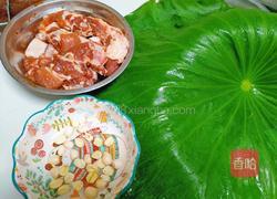 荷叶蒸莲子排骨的做法图解1