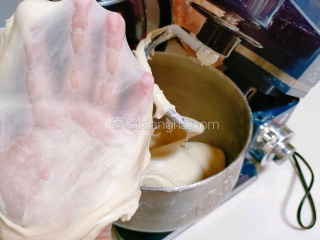 揉成这样的手套膜即可
