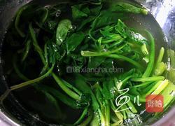 鸡蛋炒菠菜的做法图解2