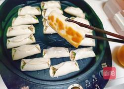 香葱鲜肉锅贴的做法图解7