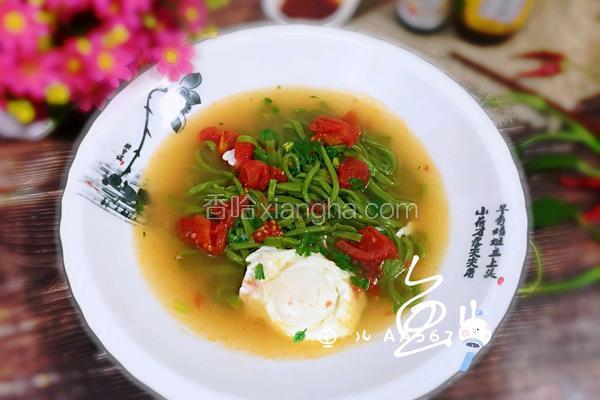菠菜鸡蛋面