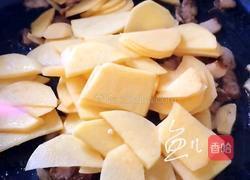 青椒胡萝卜土豆片的做法图解9