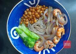 洋葱虾仁凉拌荞麦面的做法图解10