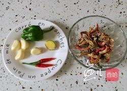 香辣萝卜干的做法图解1