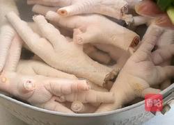 韩式酱香辣鸡爪的做法图解1