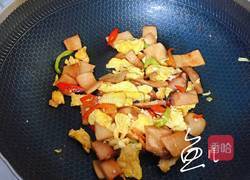 杏鲍菇炒鸡蛋的做法图解15