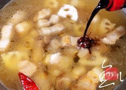 五花肉焖莲藕的做法图解9