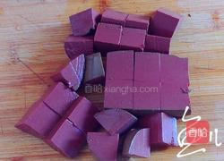 鸭血豆腐的做法图解2