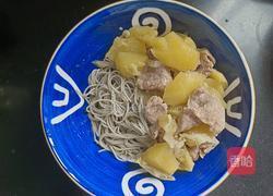 减脂餐土豆炖肉荞麦面 的做法图解10