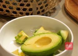 牛油果虾仁塔的做法图解6