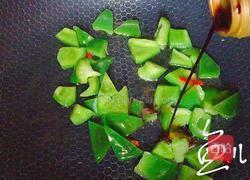 青椒炒香干的做法图解8