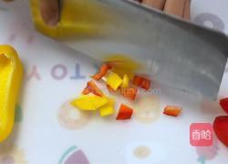 加拿大北极虾菠萝炒饭的做法图解1