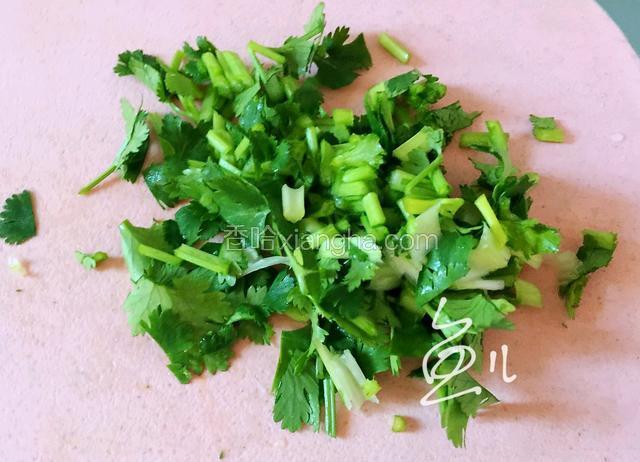 香菜切段