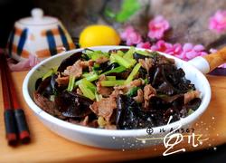 芹菜炒木耳