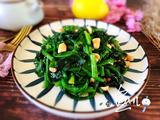 菠菜拌花生米的做法[图]