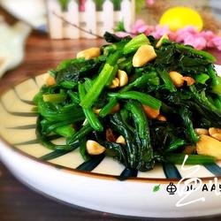 菠菜拌花生米的做法[图]