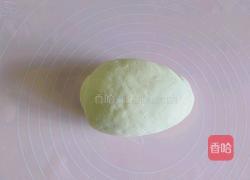 香蕉奶黄包的做法图解3