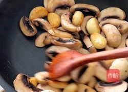 黑椒牛排炒口蘑的做法图解5