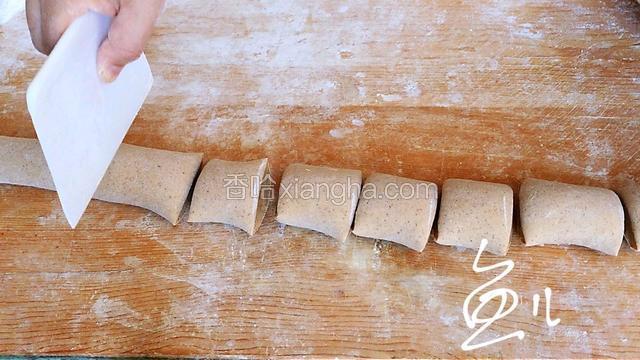 切成均匀的小块