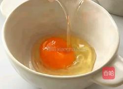 菠萝虾仁蛋炒饭的做法图解3