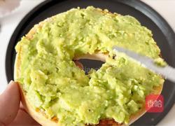 加拿大北极虾贝果早餐盘的做法图解5