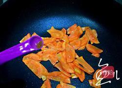 胡萝卜鸡蛋炒木耳的做法图解9