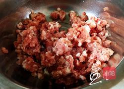 猪肉韭菜水饺的做法图解3