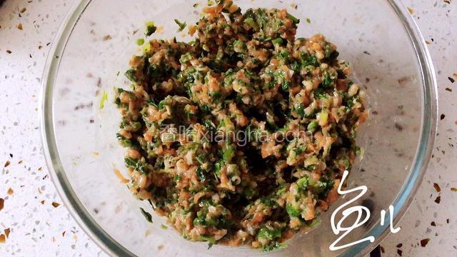 顺一个方向，搅拌均匀备用