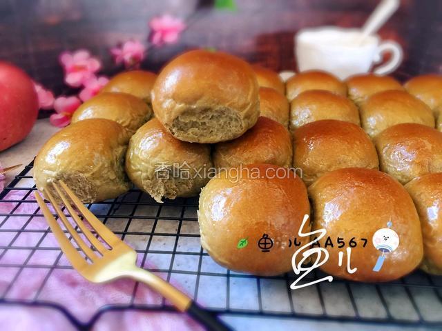 抹茶牛奶小面包