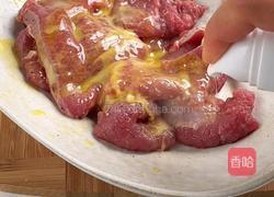 菠萝牛肉三明治的做法图解3