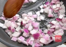 牛奶咖喱肉酱饭的做法图解1