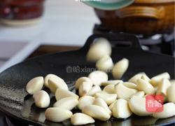 黑松露蒜香牛仔骨的做法图解2