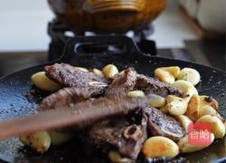 黑松露蒜香牛仔骨的做法图解6