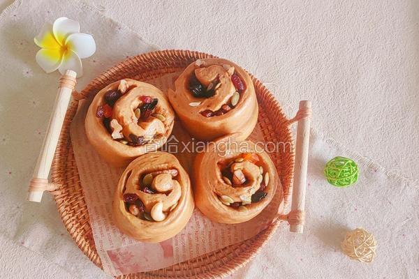 红糖坚果卷