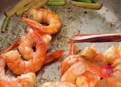 菌菇海鲜面的做法图解3