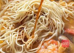 菌菇海鲜面的做法图解6