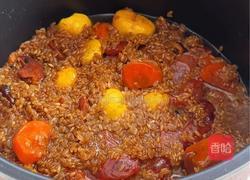 板栗臘腸燜飯的做法圖解7