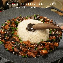 黑松露香菇鸡腿拌饭的做法[图]