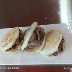 驴肉火烧(火烧夹肉饼胚 通用）的做法[图]