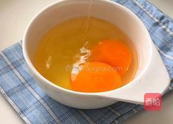 菌菇虾仁鸡蛋面的做法图解1