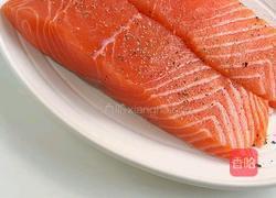 黑松露番茄三文鱼的做法图解1